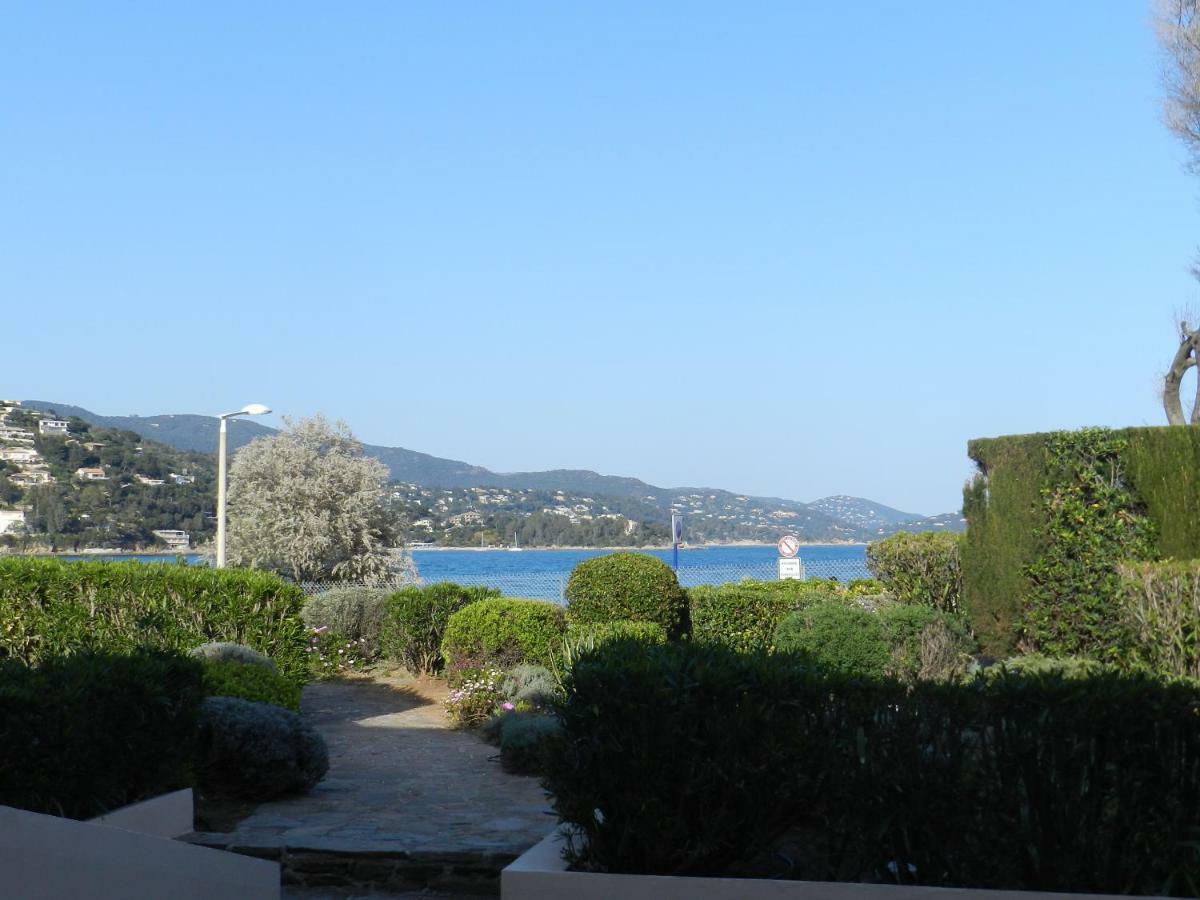 Appartement Les Pieds Dans L'Eau ! Le Lavandou Exteriér fotografie