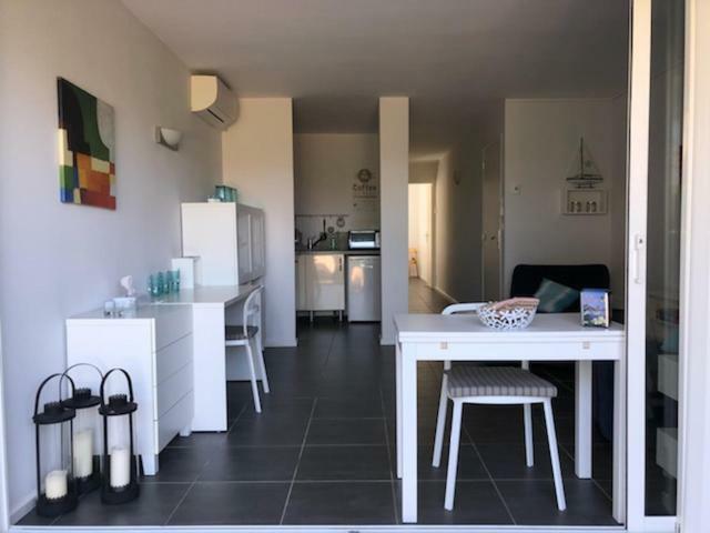 Appartement Les Pieds Dans L'Eau ! Le Lavandou Exteriér fotografie
